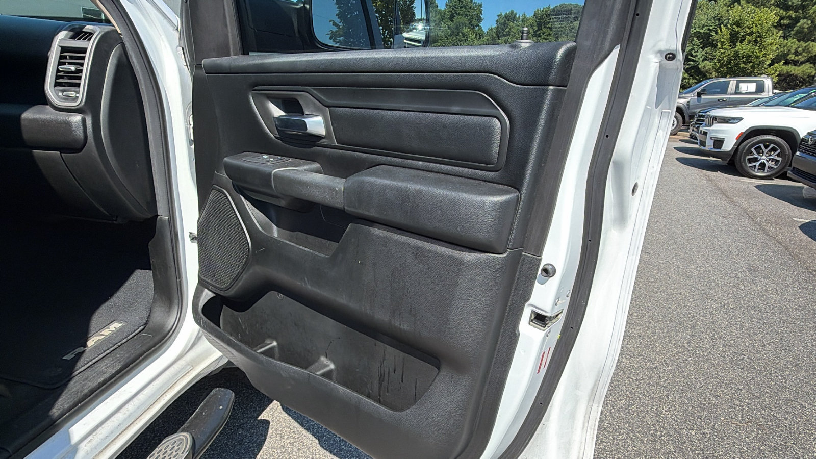 Used 2019 RAM 1500 Tradesman AWD/4WD image 18
