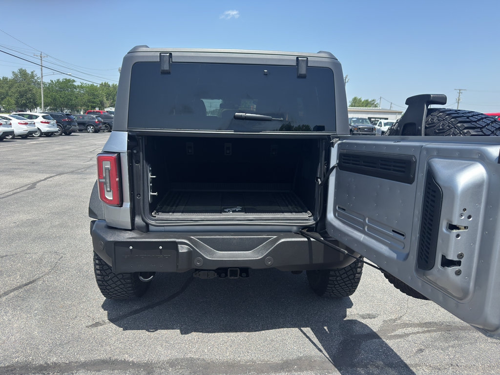 Used 2021 Ford Bronco Outer Banks w/ Sasquatch Package AWD/4WD image 9