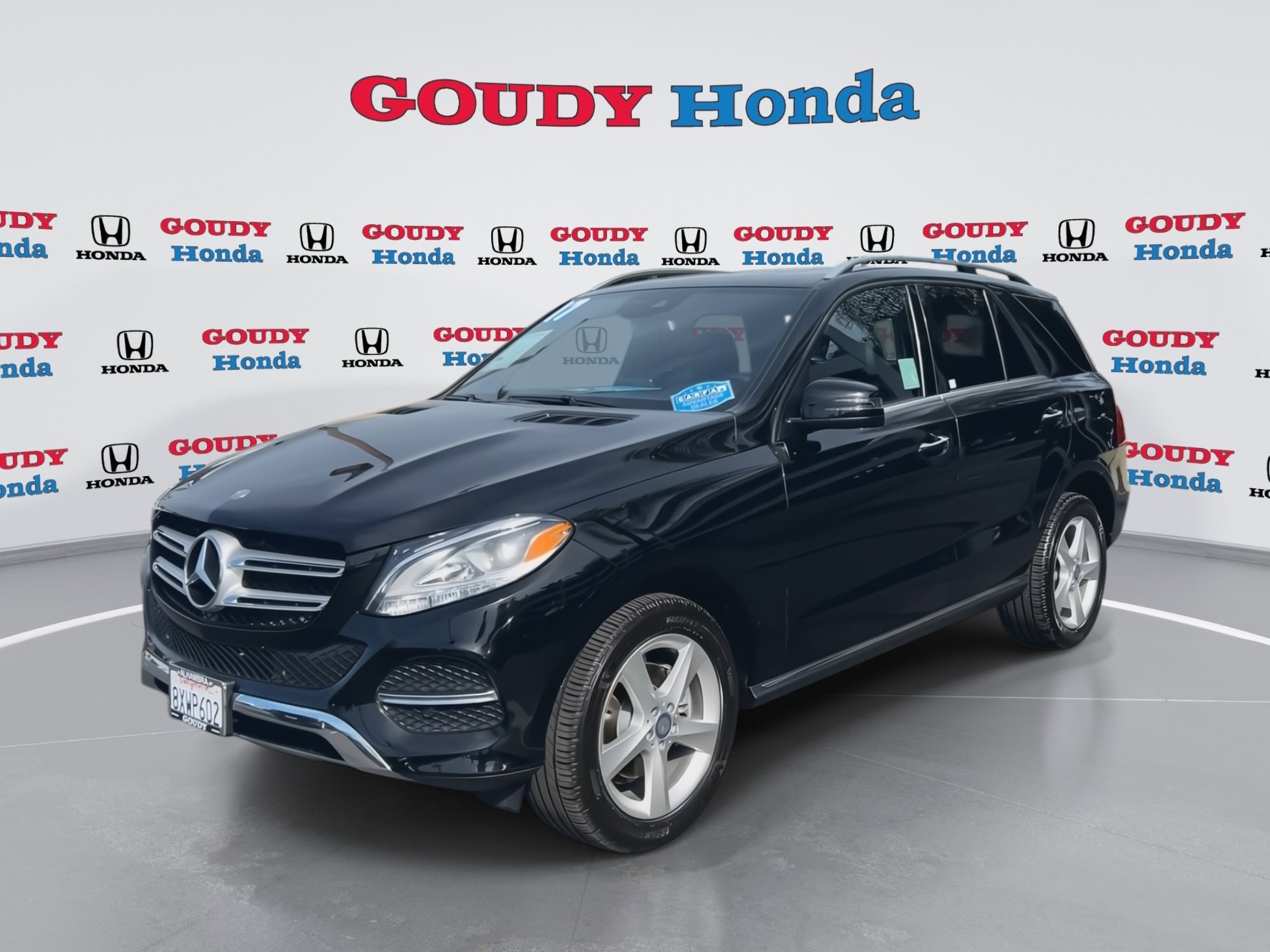 Used 2017 Mercedes-Benz GLE 350 4MATIC image 4