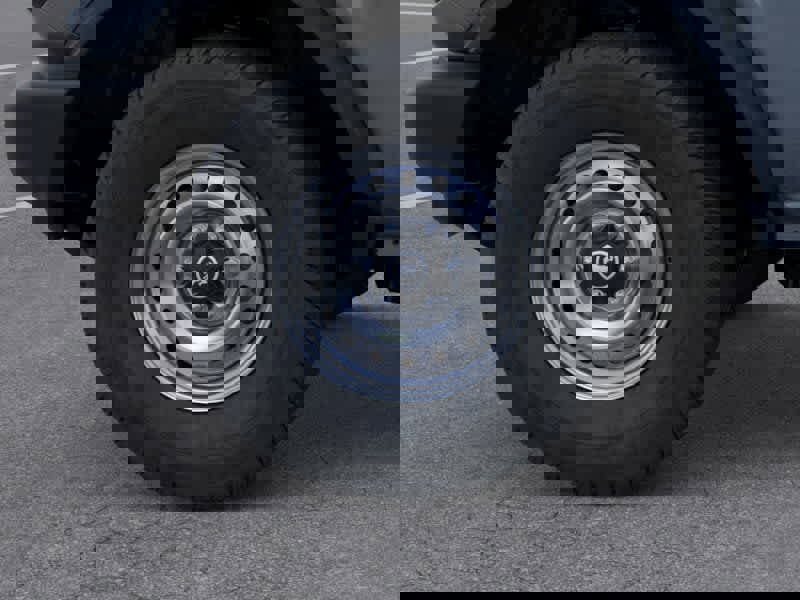 New 2025 Ford Bronco 4-Door image 21