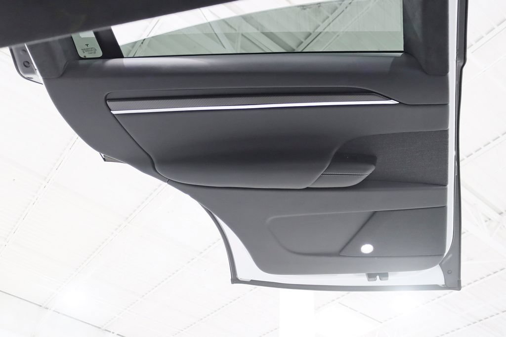 Used 2022 Tesla Model X Plaid AWD/4WD image 34