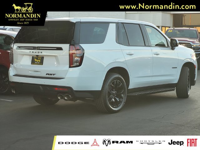 Used 2023 Chevrolet Tahoe RST w/ RST Performance Edition AWD/4WD image 3