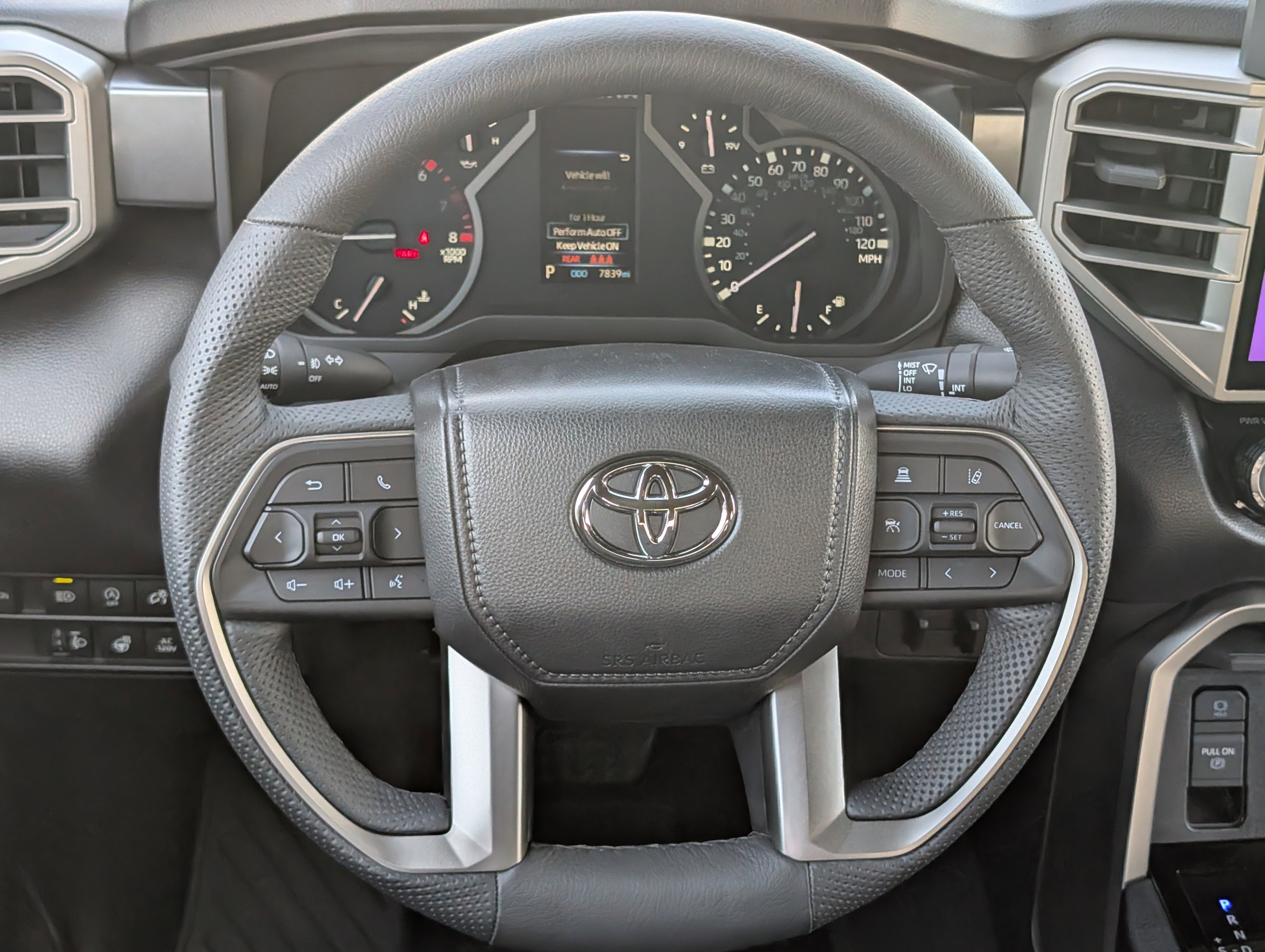 Certified 2025 Toyota Tundra SR5 w/ SR5 Premium Package AWD/4WD image 15