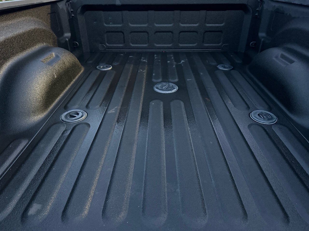 Used 2018 RAM 2500 Longhorn AWD/4WD image 14