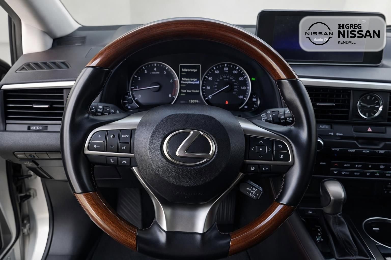 Used 2018 Lexus RX 350L FWD w/ Premium Package image 9