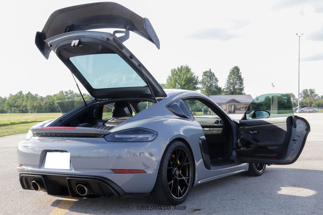 Used 2023 Porsche 718 Cayman GT4 RS image 15