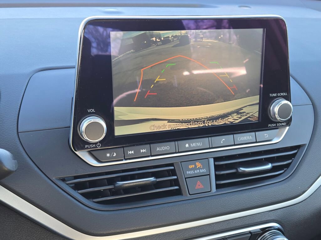 Used 2025 Nissan Altima 2.5 S image 24