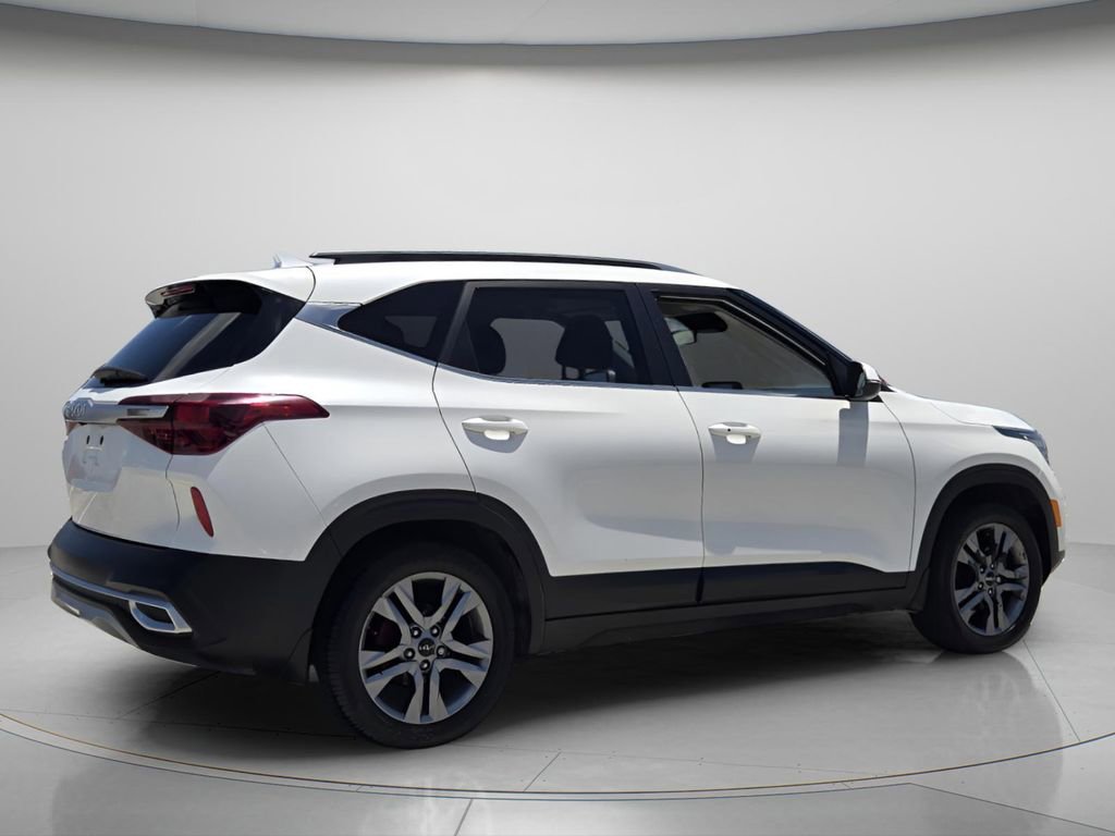 Used 2023 Kia Seltos S FWD image 7
