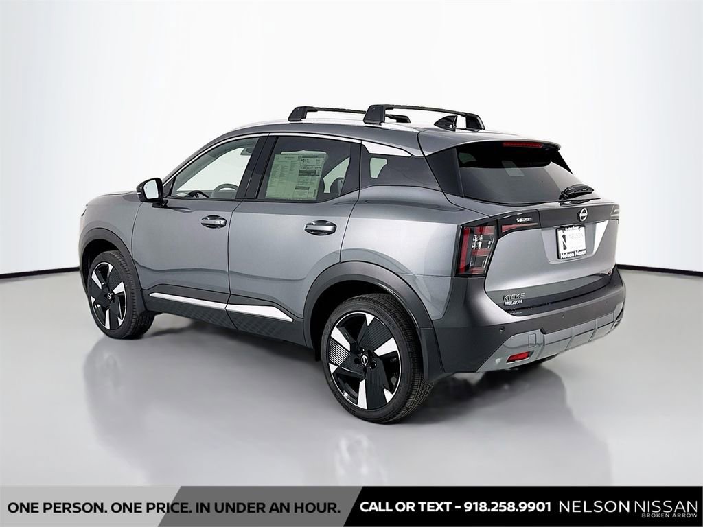 New 2026 Nissan Kicks SR w/ SR Premium Package image 7