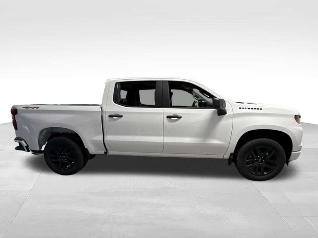 New 2026 Chevrolet Silverado 1500 Custom w/ Rally Edition AWD/4WD image 6