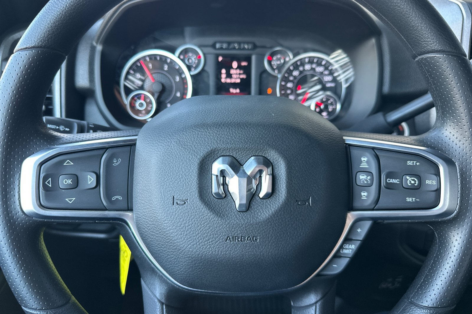 New 2025 RAM 5500 Tradesman AWD/4WD image 20