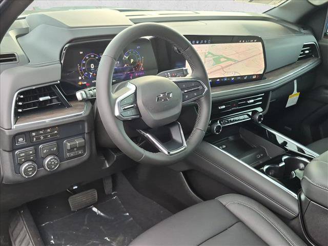 New 2026 Chevrolet Suburban Z71 w/ Z71 Off-Road Package AWD/4WD image 3