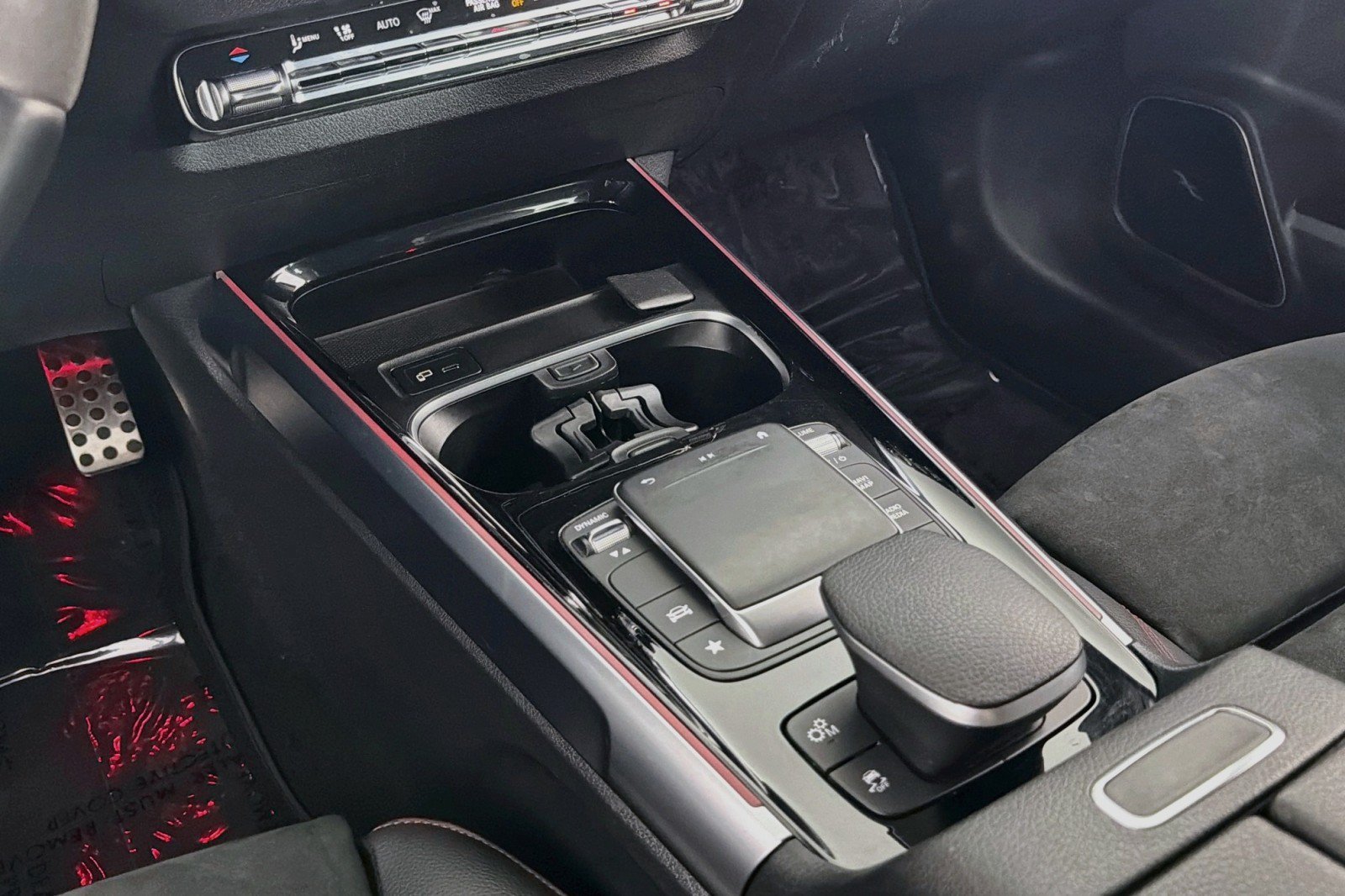 Used 2023 Mercedes-Benz GLB 35 AMG 4MATIC image 5