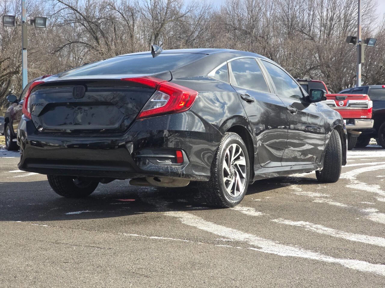 Used 2018 Honda Civic EX image 8