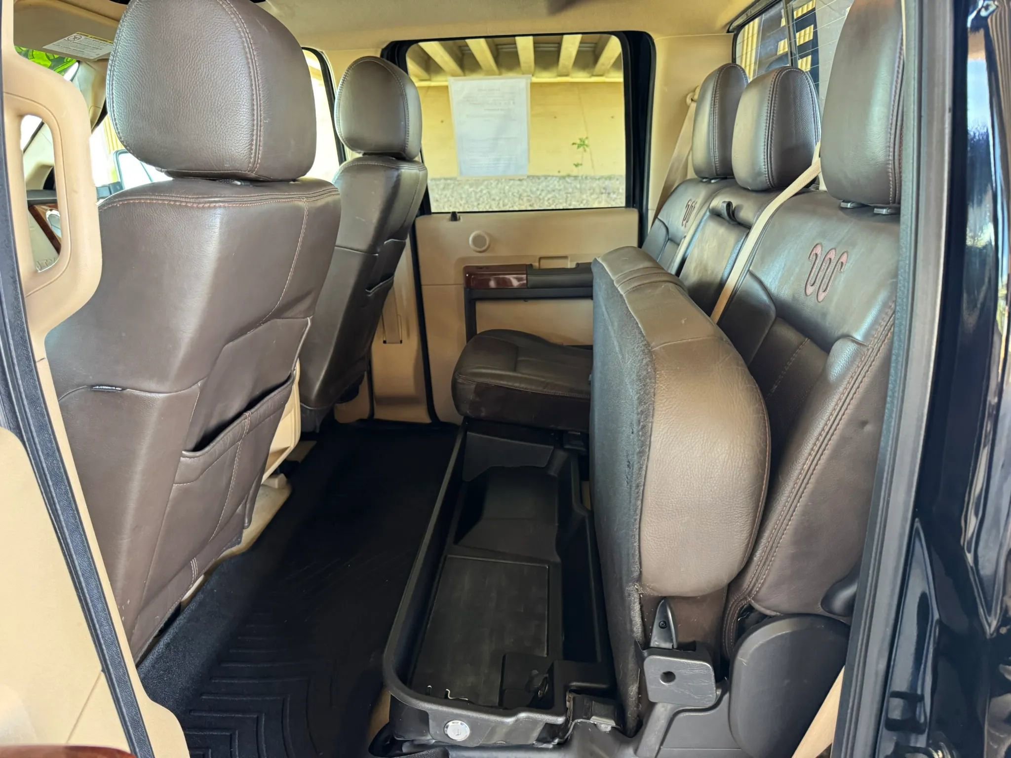 Used 2016 Ford F250 King Ranch w/ FX4 Off-Road Package image 23