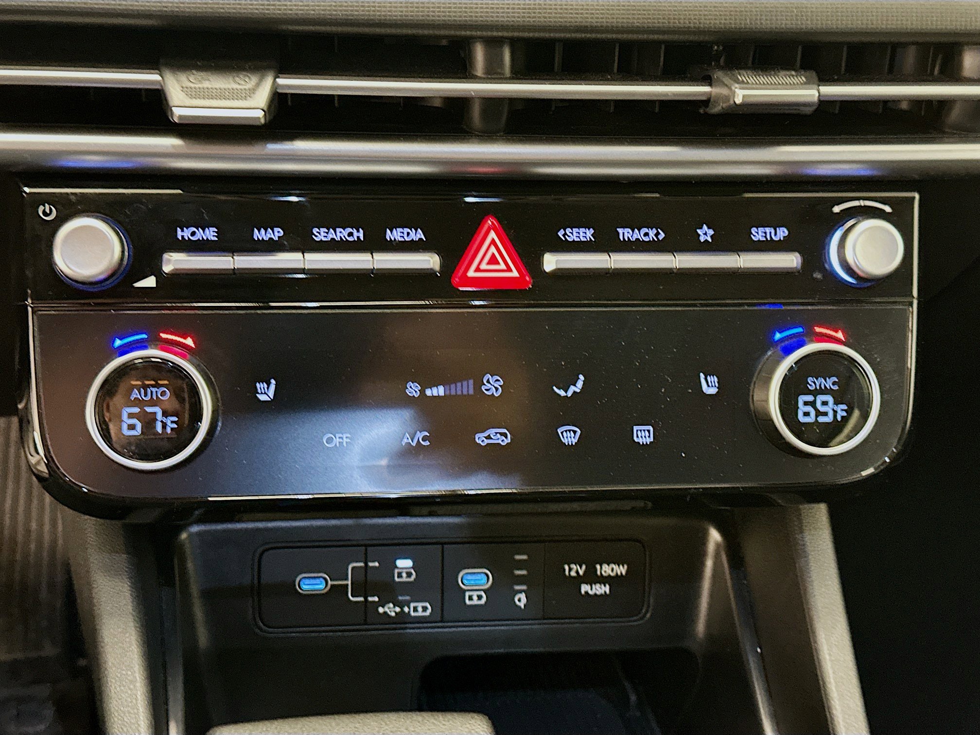 Used 2025 Hyundai Tucson SEL image 24