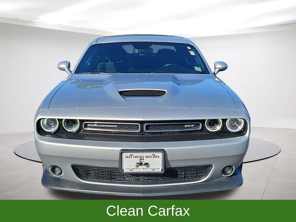 Used 2022 Dodge Challenger GT image 2