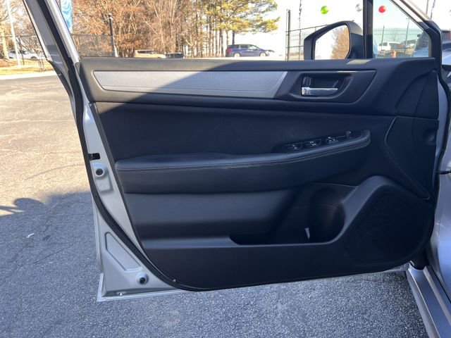 Used 2015 Subaru Legacy 2.5i Premium w/ Moonroof Package image 10