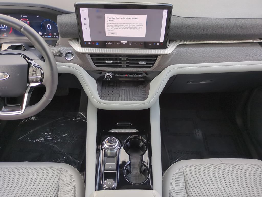 Used 2025 Ford Explorer Platinum w/ Ultimate Package RWD image 17