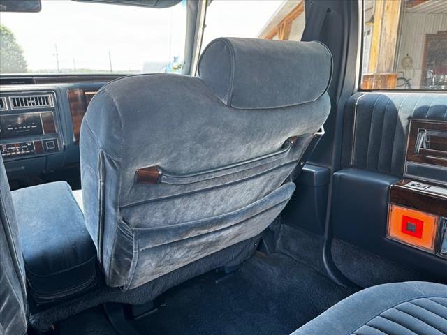 Used 1988 Cadillac Brougham Base image 24