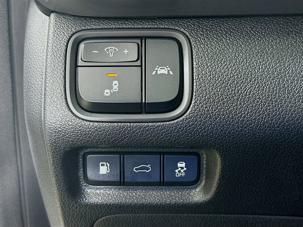 Used 2020 Kia Optima S image 12