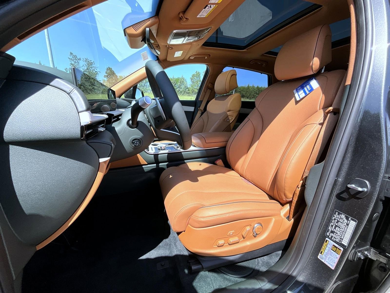 New 2025 Genesis GV80 2.5T Prestige image 10