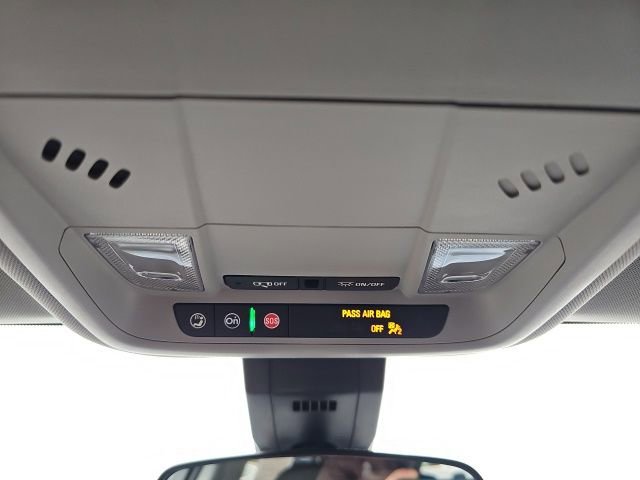 Used 2024 Chevrolet Equinox LT w/ LPO, Floor Liner Package image 45