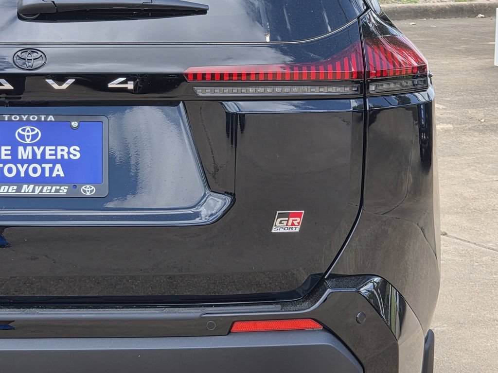 New 2026 Toyota RAV4 AWD Plug-in Hybrid image 9