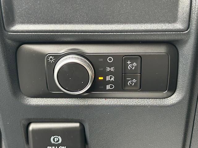 Used 2022 Ford Expedition Max XLT image 27