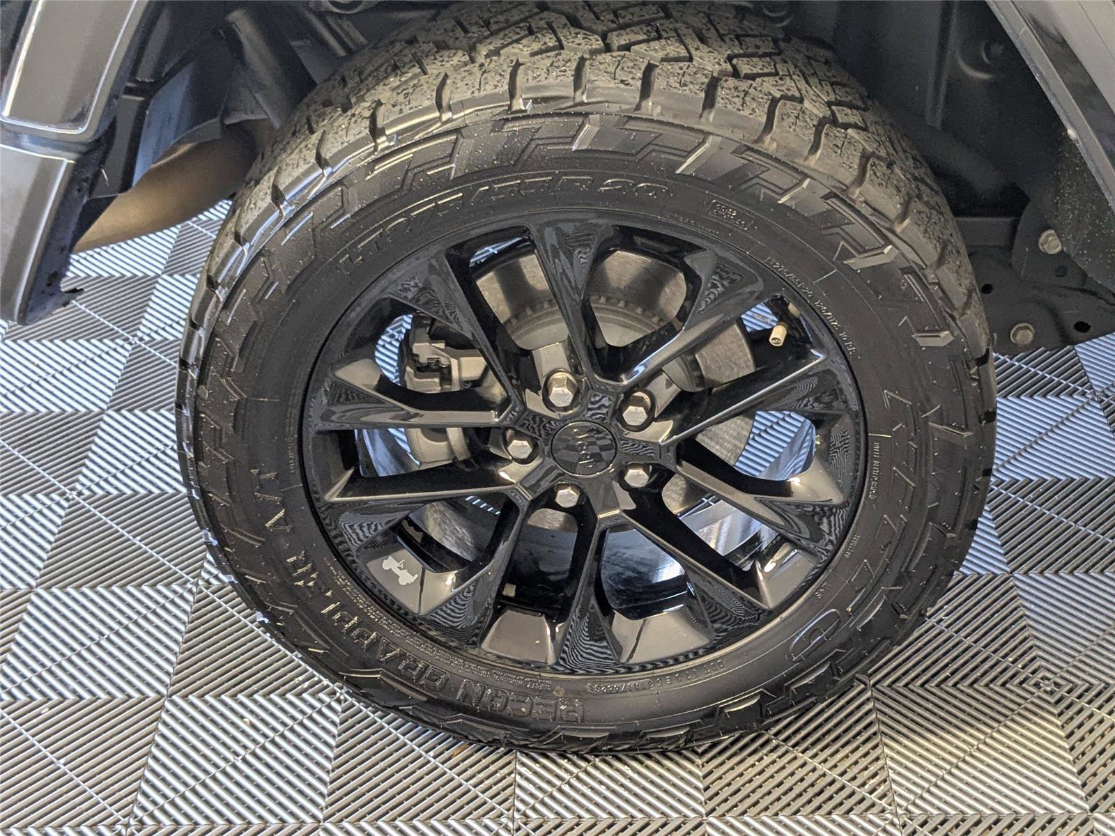 Used 2021 Jeep Wrangler Unlimited Sahara w/ Cold Weather Group image 8