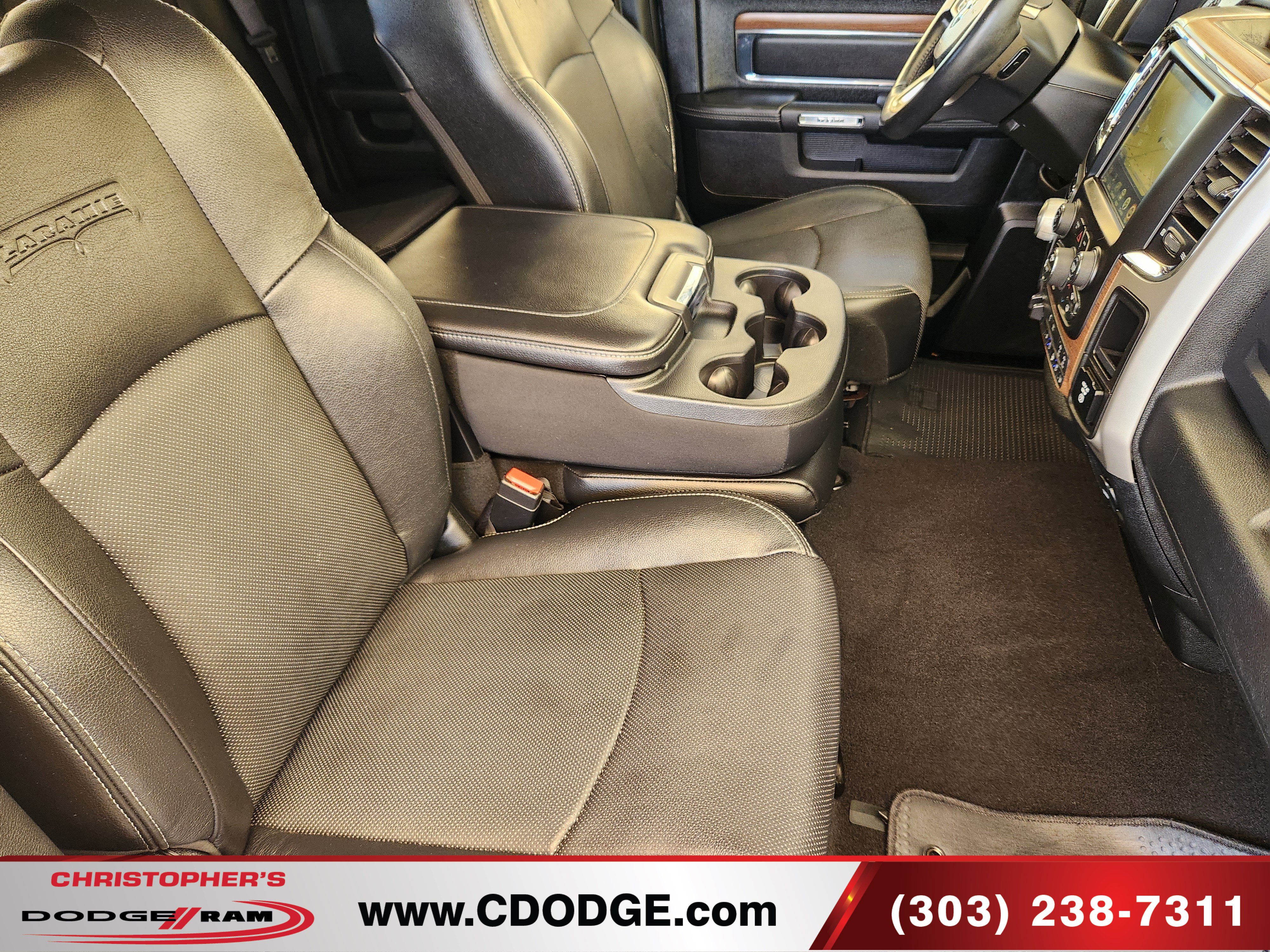 Used 2017 RAM 1500 Laramie w/ Convenience Group AWD/4WD image 22