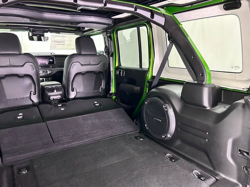 New 2025 Jeep Wrangler Unlimited Rubicon 392 image 23