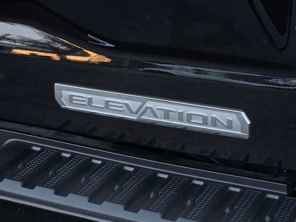 Used 2023 GMC Sierra 1500 Elevation AWD/4WD image 9