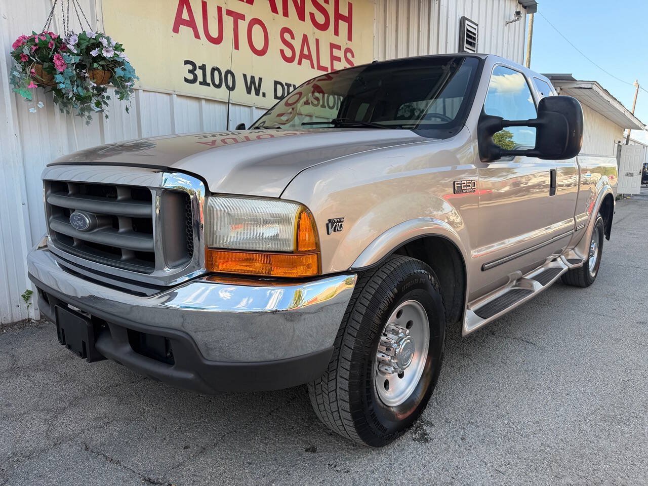 Used 1999 Ford F250 Lariat RWD image 28