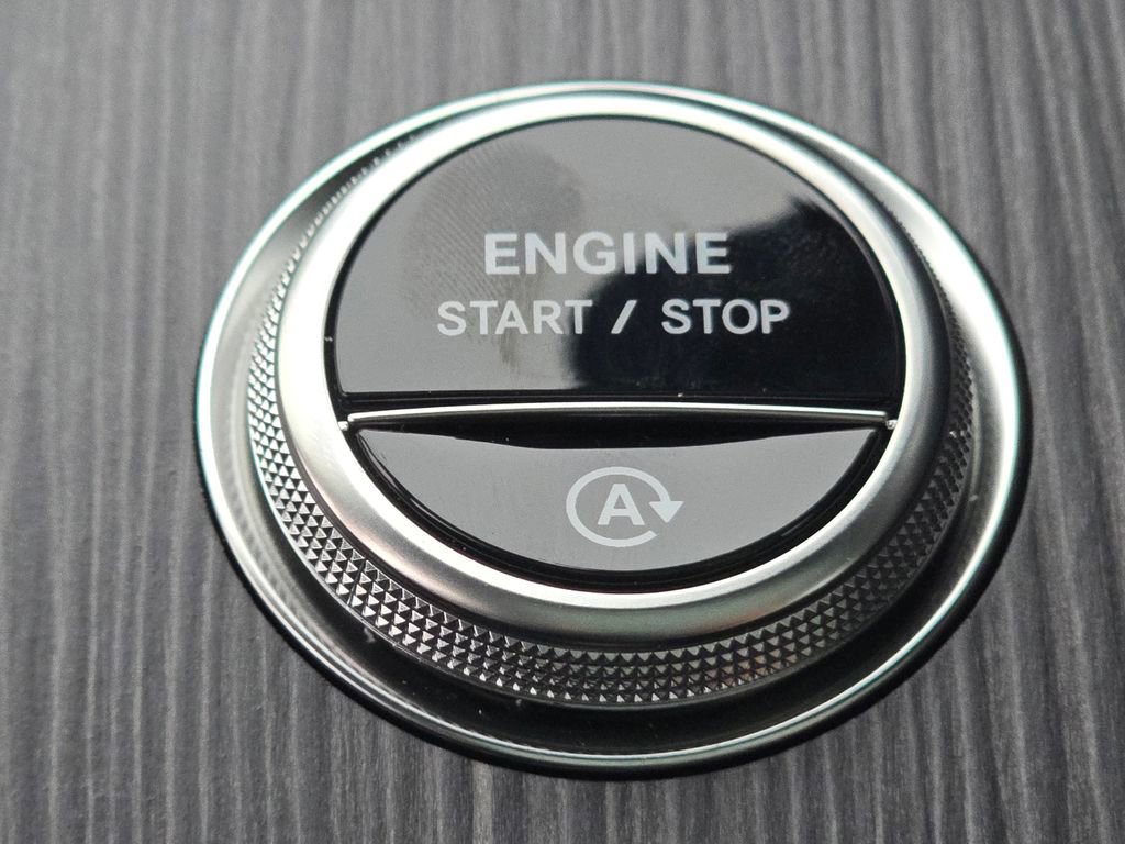 New 2026 Mercedes-Benz CLE 53 AMG 4MATIC Coupe image 35