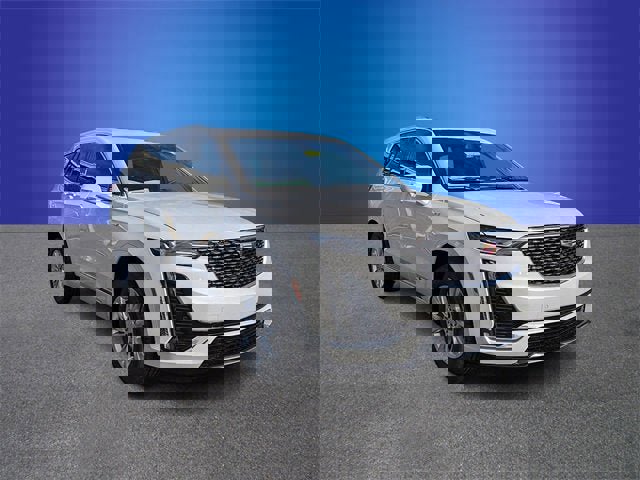 New 2025 Cadillac XT6 Luxury image 7