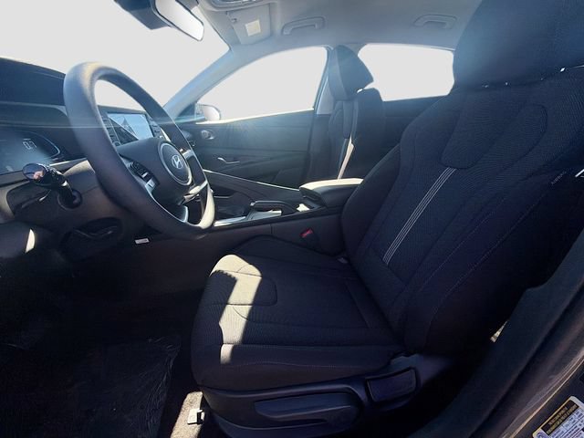 New 2026 Hyundai Elantra SE FWD image 22