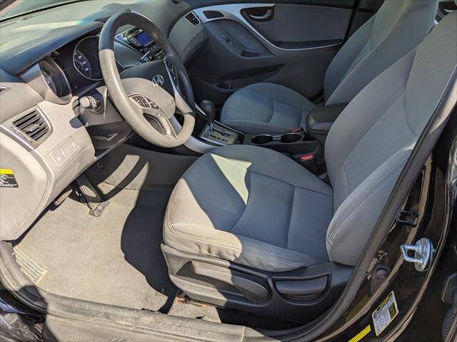 Used 2013 Hyundai Elantra GLS w/ Preferred Pkg FWD image 7
