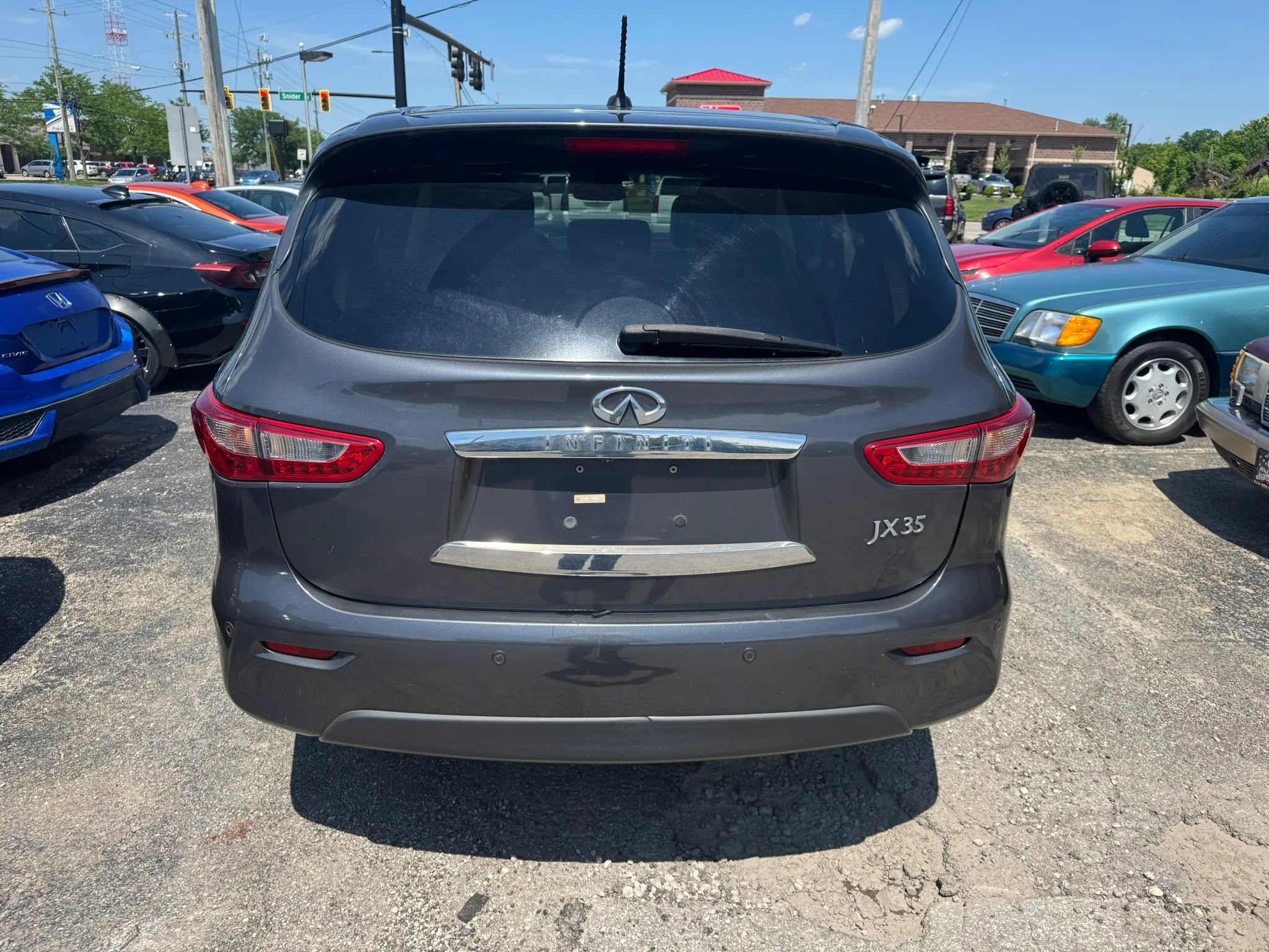 Used 2013 INFINITI JX35 AWD w/ Premium Pkg image 6