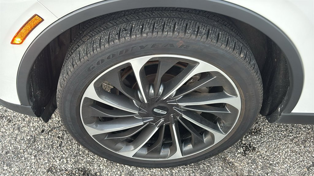 Used 2025 Lincoln Aviator Reserve w/ Equipment Group 201A AWD/4WD image 34