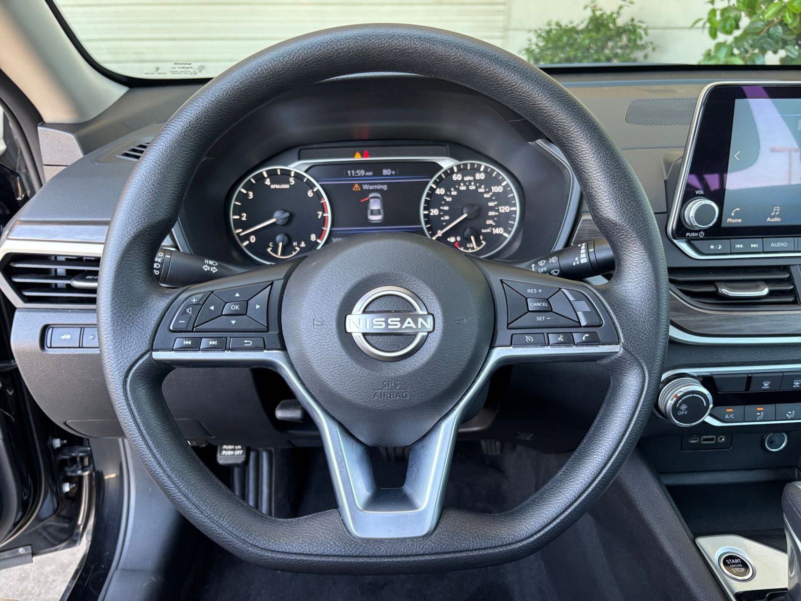 Used 2025 Nissan Altima 2.5 SV FWD image 29