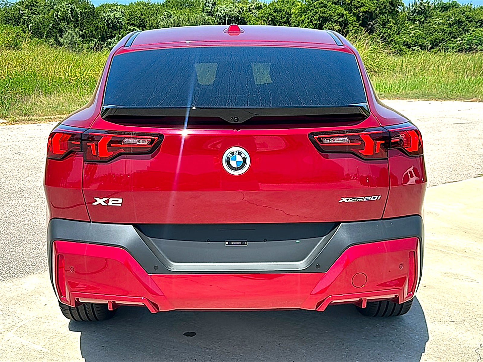 New 2026 BMW X2 xDrive28i w/ Technology Package AWD/4WD image 7