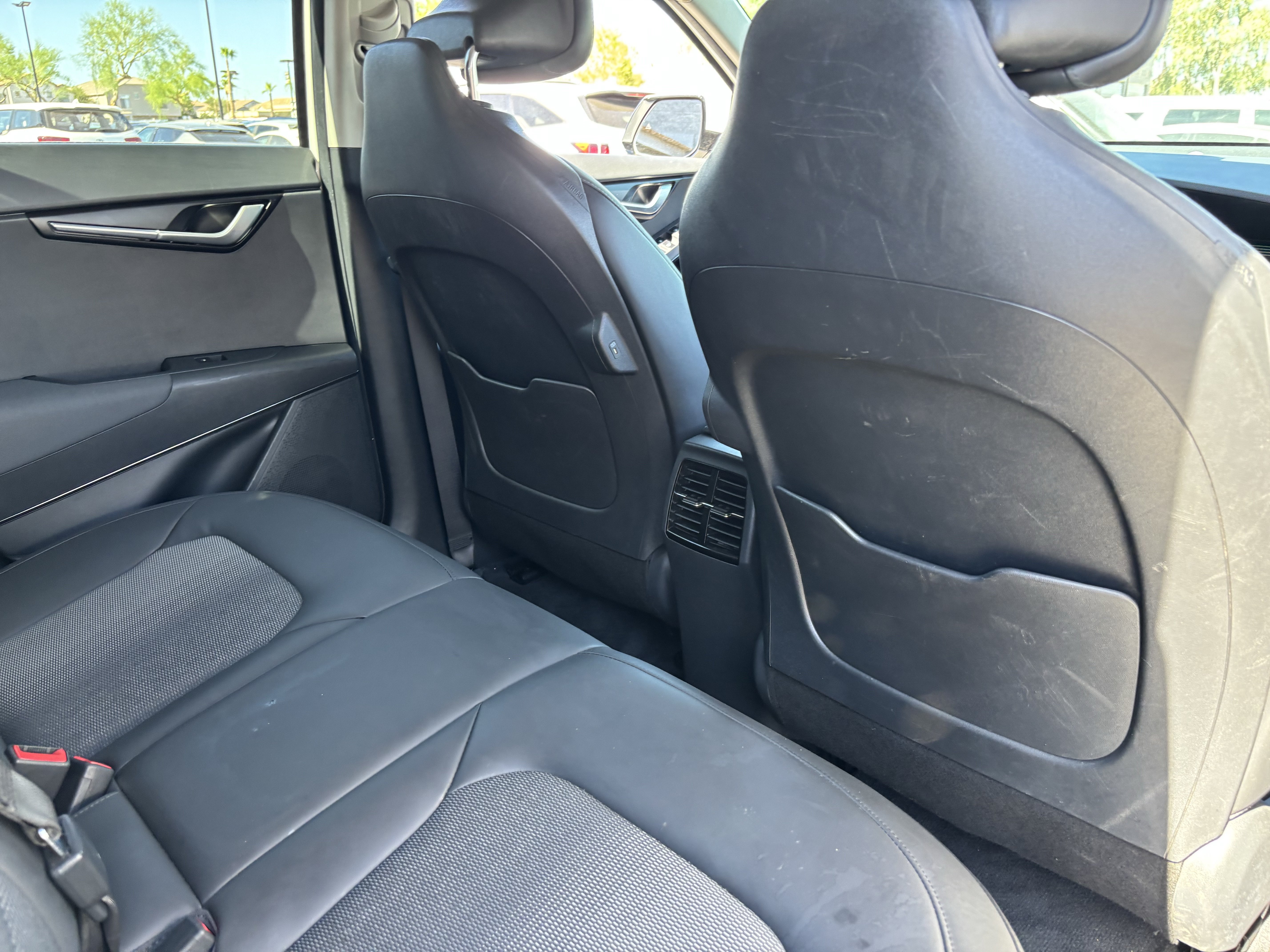 Certified 2023 Kia Niro Wind FWD image 11