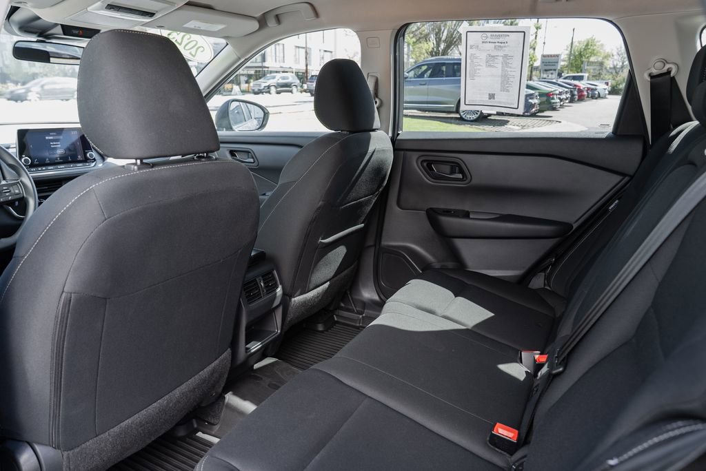 Certified 2025 Nissan Rogue S image 23