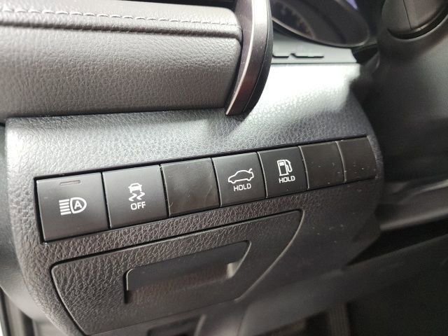 Used 2024 Toyota Camry SE FWD image 32