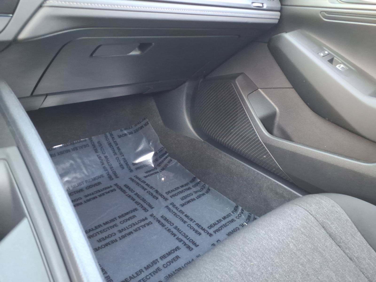Certified 2023 Honda Accord LX image 30