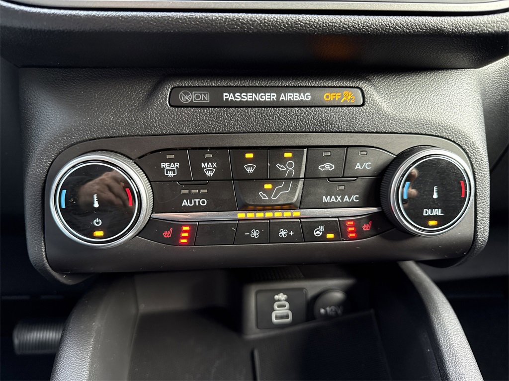Used 2025 Ford Escape Active w/ Cold Weather Package image 19