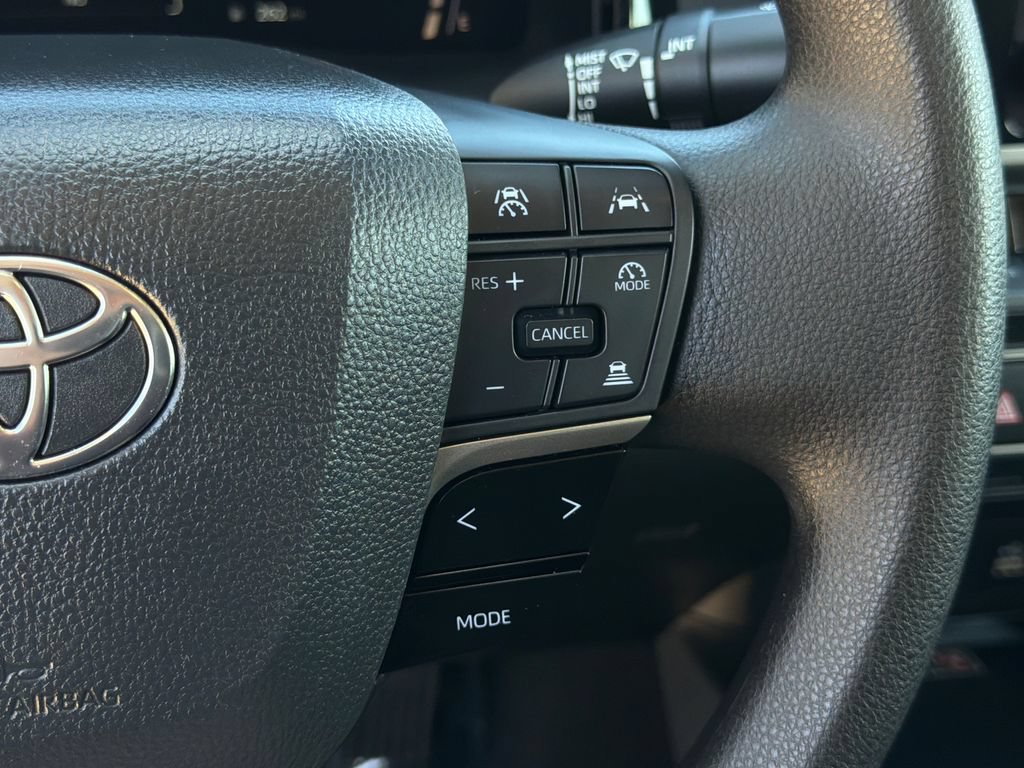 Used 2026 Toyota Camry LE FWD image 24