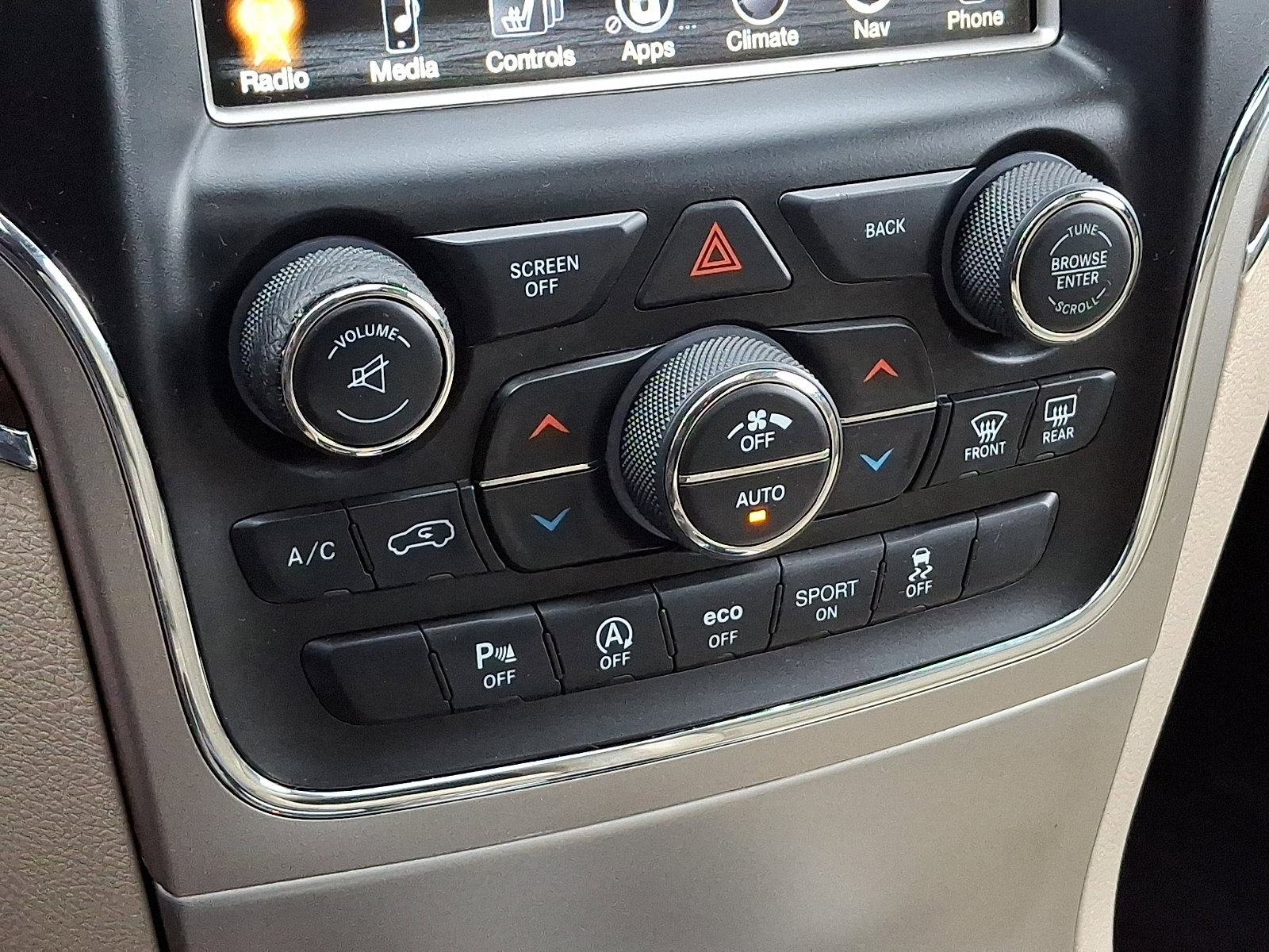 Certified 2017 Jeep Grand Cherokee Limited AWD/4WD image 17
