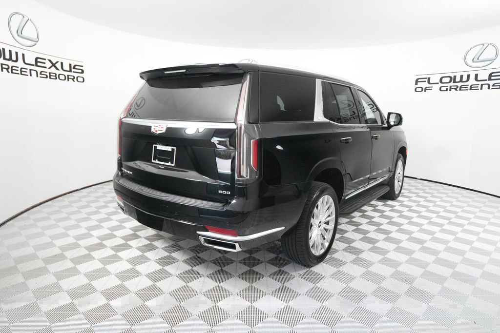 Used 2023 Cadillac Escalade Premium Luxury AWD/4WD image 7